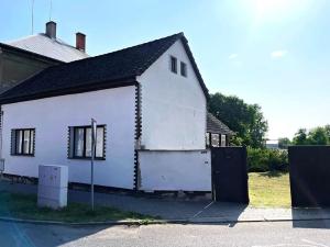 Prodej chalupy, Dymokury, 120 m2