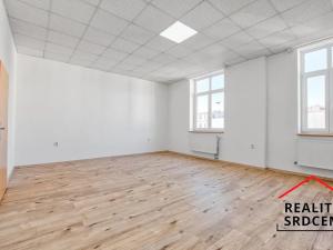 Pronájem bytu 1+1, Ostrava, Pobialova, 63 m2