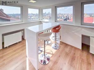 Pronájem bytu 3+kk, Praha - Vršovice, Vršovické náměstí, 140 m2