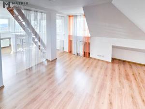 Pronájem bytu 3+kk, Praha - Vršovice, Vršovické náměstí, 140 m2