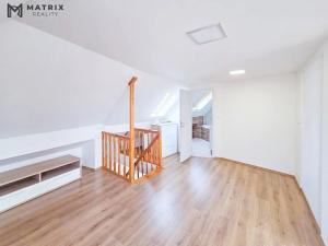 Pronájem bytu 3+kk, Praha - Vršovice, Vršovické náměstí, 140 m2