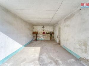 Prodej rodinného domu, Kněževes, Pražská, 67 m2