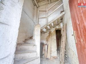Prodej rodinného domu, Kněževes, Pražská, 67 m2