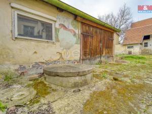 Prodej rodinného domu, Kněževes, Pražská, 67 m2