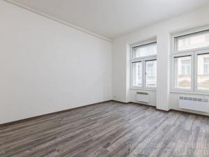 Pronájem bytu 1+1, Praha - Smíchov, Preslova, 56 m2
