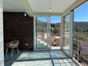 Prodej bytu 2+kk, Kruče, Černá Hora, 89 m2