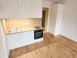 Pronájem bytu 1+kk, Praha - Háje, Výstavní, 33 m2