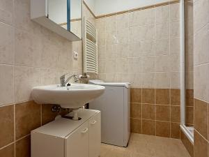 Prodej bytu 2+kk, Benešov, Červené Vršky, 44 m2