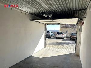 Pronájem garáže, Praha - Vysočany, Na Krocínce, 17 m2