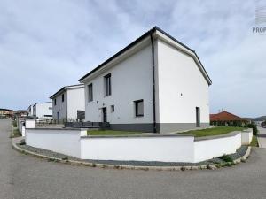Prodej rodinného domu, Bílovice nad Svitavou, Bezová, 195 m2