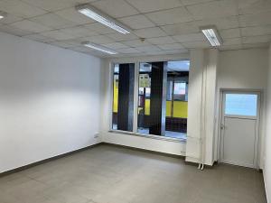 Pronájem obchodního prostoru, Orlová, Masarykova třída, 28 m2