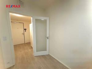 Prodej bytu 1+kk, Praha - Nusle, Nuselská, 34 m2
