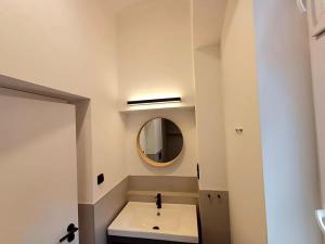 Pronájem bytu 1+kk, Praha - Libeň, Pod Čertovou skalou, 30 m2