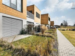 Prodej bytu 1+kk, Slavkov u Brna, Pod Oborou, 31 m2