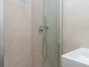 Prodej bytu 2+1, Praha - Nové Město, Vyšehradská, 55 m2