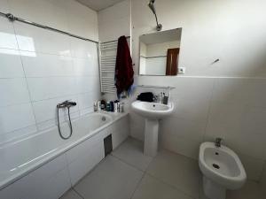 Pronájem bytu 3+kk, Praha - Vinohrady, Chodská, 90 m2