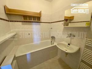 Pronájem bytu 1+1, Sezemice, Smetanova, 35 m2