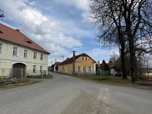 Prodej rodinného domu, Mišovice, 910 m2