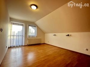 Pronájem rodinného domu, Olomouc - Nový Svět, Boční, 156 m2
