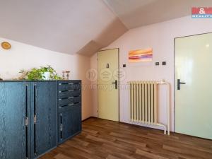 Prodej rodinného domu, Rovensko pod Troskami, Revoluční, 306 m2