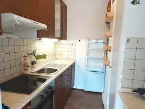 Pronájem bytu 2+kk, Praha - Záběhlice, Škábova, 46 m2