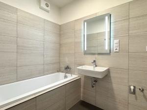 Pronájem bytu 2+kk, Brno, Chvalovka, 56 m2