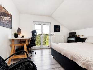 Prodej rodinného domu, Ohrobec, Průběžná, 159 m2