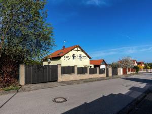 Prodej rodinného domu, Ohrobec, Průběžná, 159 m2