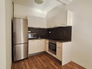 Pronájem bytu 2+kk, Praha - Strašnice, Černokostelecká, 49 m2