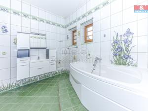Prodej rodinného domu, Praha - Horní Počernice, Dobrošovská, 295 m2