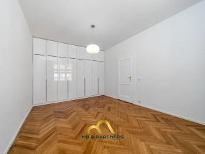 Pronájem bytu 2+kk, Praha - Dejvice, Buzulucká, 51 m2