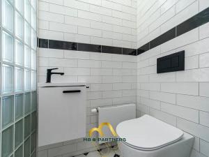 Pronájem bytu 2+kk, Praha - Dejvice, Buzulucká, 51 m2
