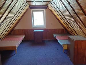 Prodej chaty, Borovany, V Zahrádkách, 27 m2