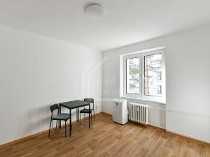 Pronájem bytu 2+1, Praha - Žižkov, Na vrcholu, 52 m2
