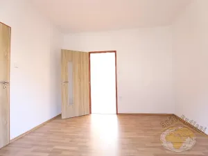 Pronájem bytu 2+1, Praha - Hloubětín, Poděbradská, 55 m2