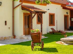 Prodej rodinného domu, Chlumčany, Svatopluka Čecha, 250 m2