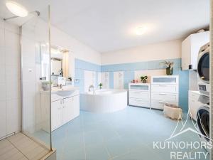 Prodej komerční nemovitosti, Kutná Hora, Zvěřinova, 317 m2