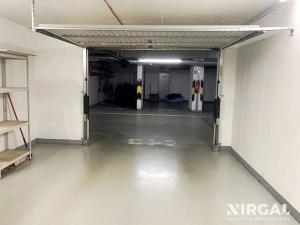 Pronájem garáže, Praha - Zličín, Sazovická, 22 m2