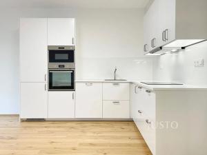 Pronájem bytu 2+kk, Praha - Vinohrady, Závišova, 57 m2