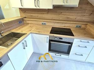 Pronájem bytu 2+kk, Praha - Smíchov, Na Konvářce, 55 m2