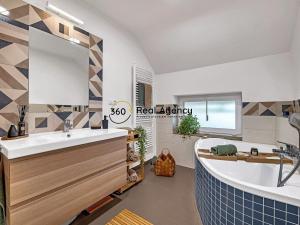 Prodej rodinného domu, Jílové u Prahy, K Pepři, 225 m2