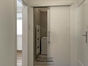 Pronájem bytu 2+kk, Hranice - Hranice I-Město, Pernštejnské náměstí, 44 m2