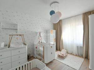 Pronájem rodinného domu, Praha - Břevnov, Hošťálkova, 275 m2