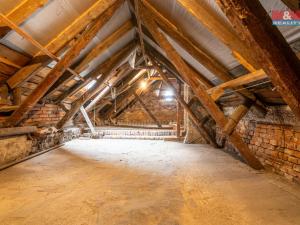 Prodej historického objektu, Nové Město nad Metují, Husovo náměstí, 322 m2