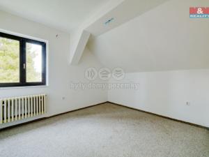 Prodej bytu 3+1, Mariánské Lázně - Hamrníky, třída Vítězství, 70 m2