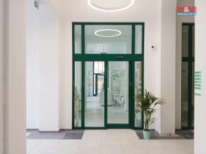Prodej obchodního prostoru, Opava - Město, Masarykova třída, 80 m2