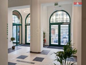 Prodej obchodního prostoru, Opava - Město, Masarykova třída, 50 m2
