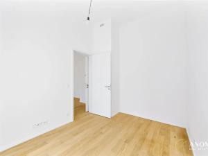 Prodej bytu 2+kk, Praha - Holešovice, U průhonu, 41 m2
