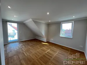 Pronájem rodinného domu, Praha - Slivenec, 240 m2