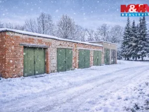 Prodej činžovního domu, Svojšice, 705 m2